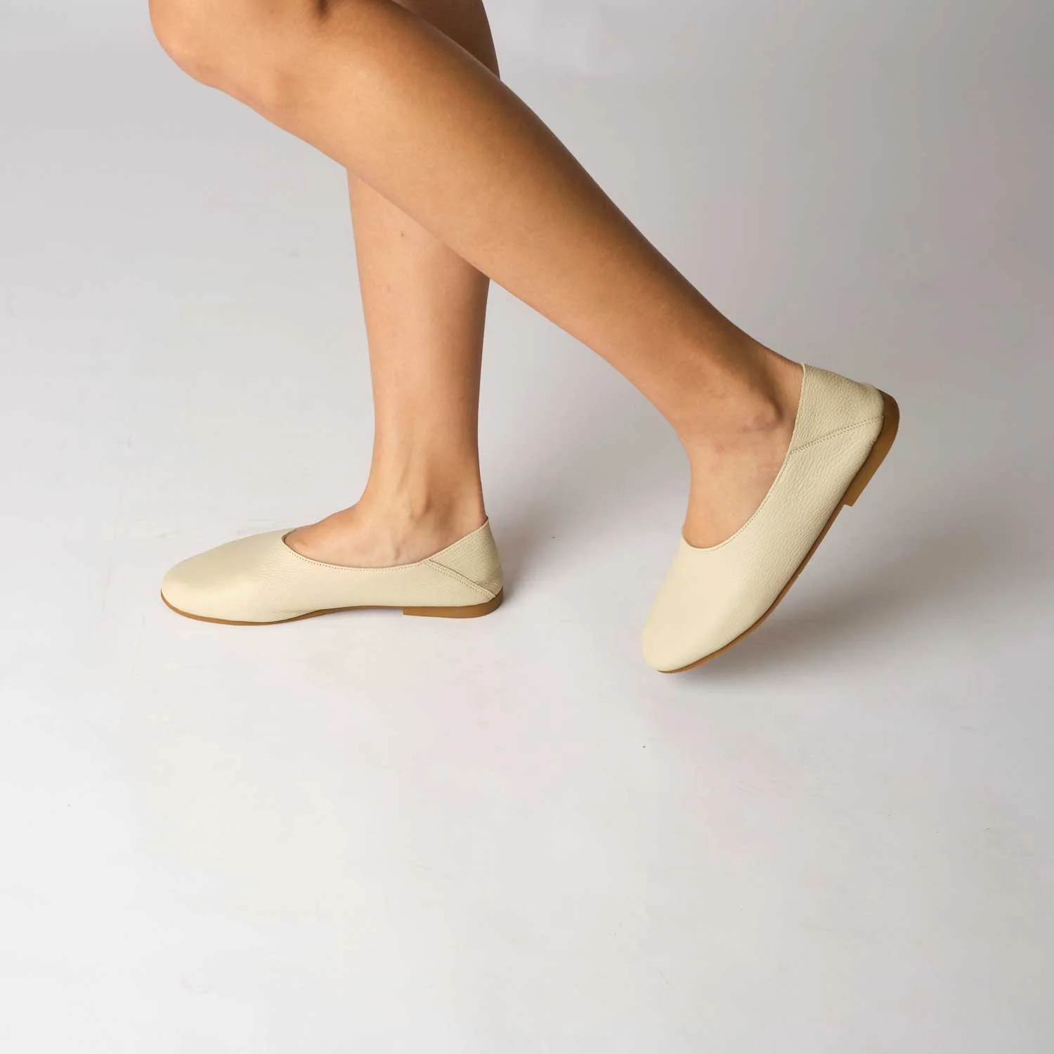 OMW Half Flats - Image 6